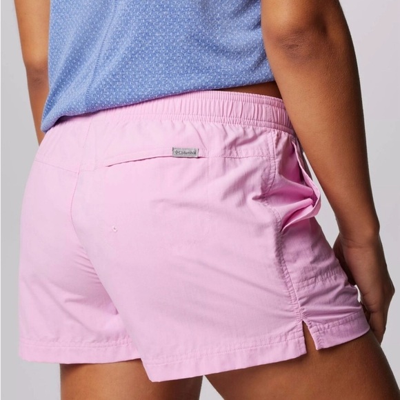 Columbia Pants - Columbia Light Pink Sandy River Water Repellent Athletic Shorts
